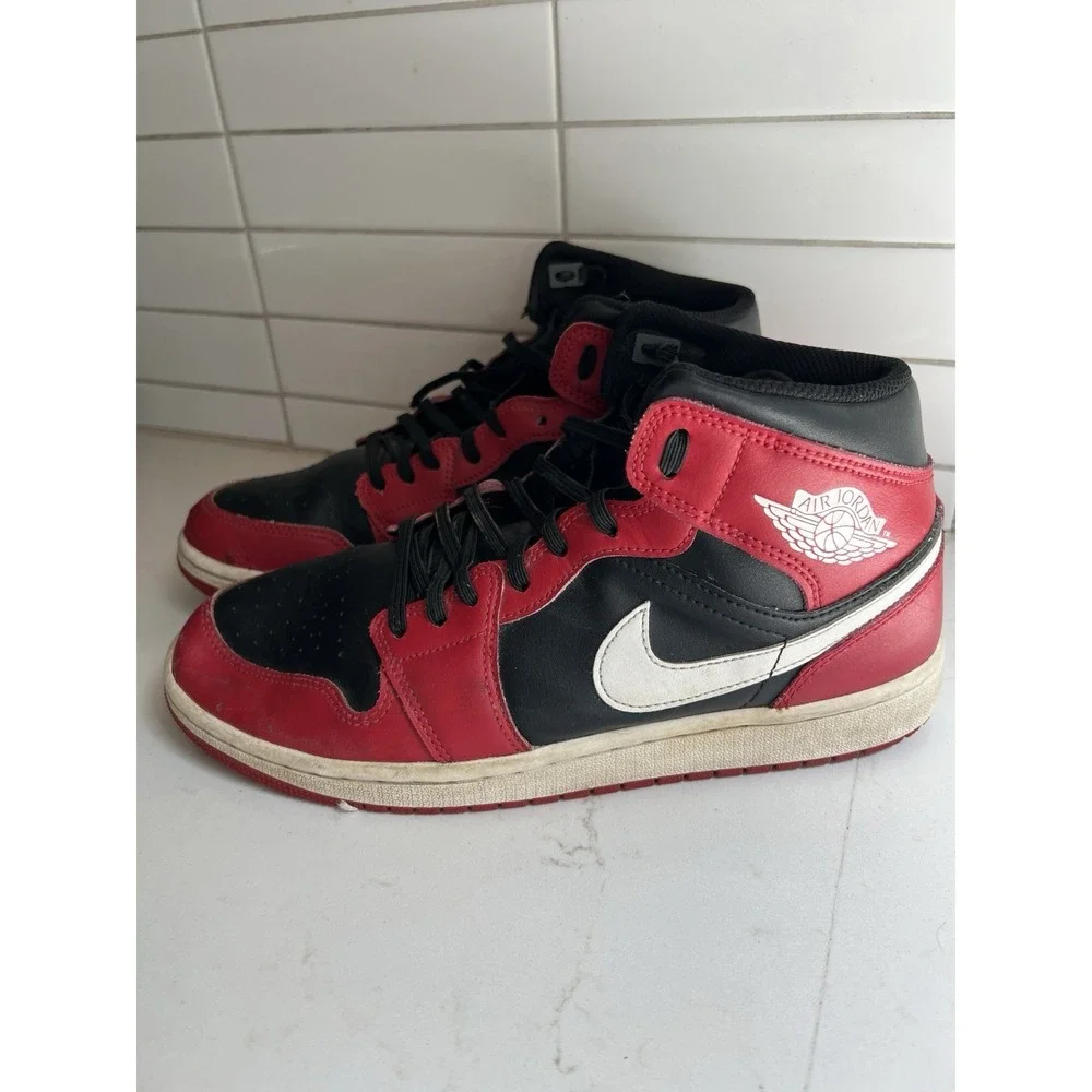 MEN'S AIR JORDAN 1 MID BLACK WHITE GYM RED SHOES DQ8426 061